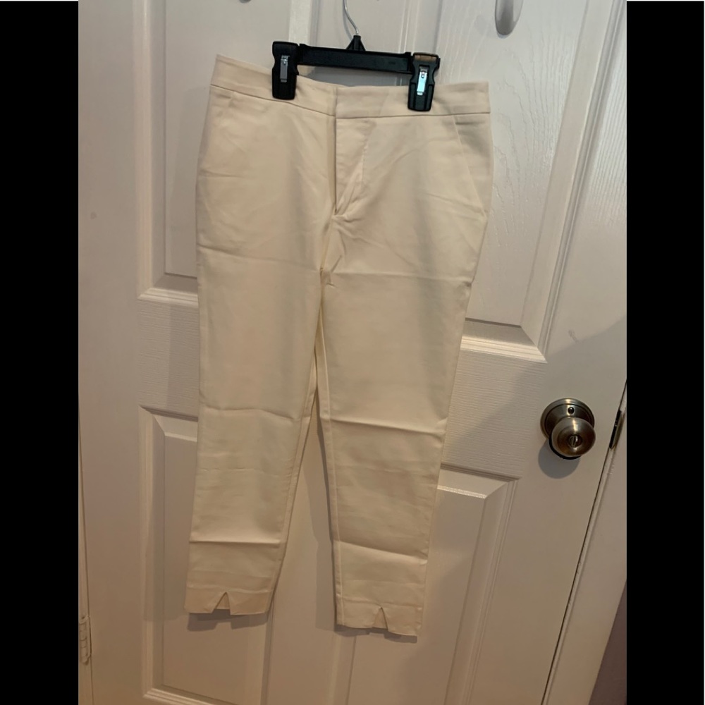 White cropped pants; approx 31 inches in length